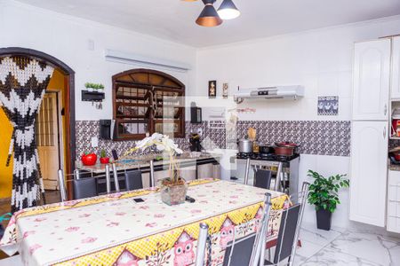 Casa à venda com 150m², 3 quartos e 3 vagasCozinha