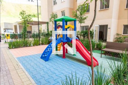 Apartamento à venda com 33m², 2 quartos e sem vaga Apartamento à venda com 33m², 2 quartos e sem vagaÁrea comum - Playground