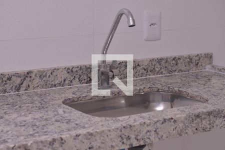Apartamento à venda com 41m², 1 quarto e 1 vagaCozinha - Torneira