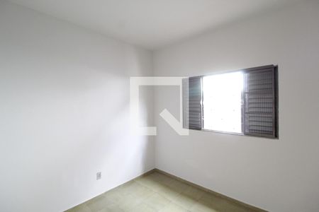 Quarto 1 de casa para alugar com 3 quartos, 143m² em Vigilato Pereira, Uberlândia