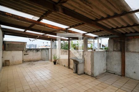 Casa à venda com 380m², 3 quartos e 2 vagasQuintal