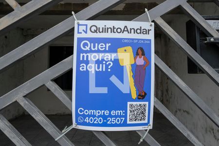 Casa à venda com 380m², 3 quartos e 2 vagasFachada