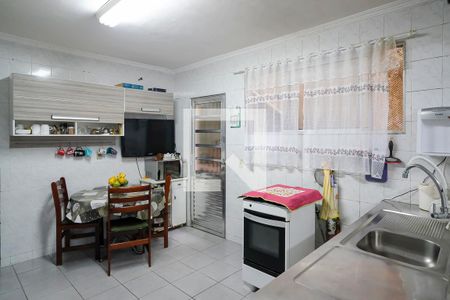 Casa à venda com 380m², 3 quartos e 2 vagasCozinha
