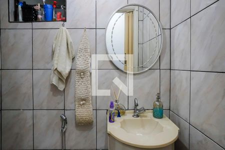 Casa à venda com 380m², 3 quartos e 2 vagasLavabo