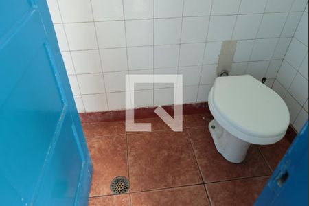 Casa à venda com 102m², 3 quartos e 2 vagasBanheiro de serviço