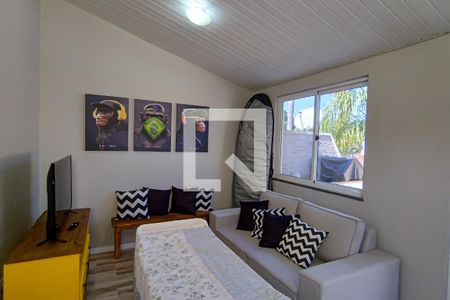 Casa à venda com 109m², 3 quartos e 2 vagas Casa à venda com 109m², 3 quartos e 2 vagasSala 2