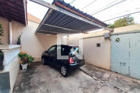 Casa à venda com 88m², 3 quartos e 1 vaga Casa à venda com 88m², 3 quartos e 1 vagaGaragem