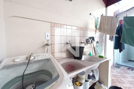 Casa à venda com 88m², 3 quartos e 1 vaga Casa à venda com 88m², 3 quartos e 1 vagaÁrea de Serviço