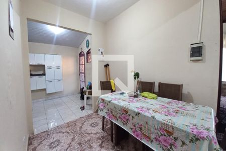 Casa à venda com 88m², 3 quartos e 1 vaga Casa à venda com 88m², 3 quartos e 1 vagaCopa