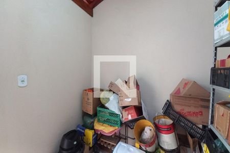 Casa à venda com 88m², 3 quartos e 1 vaga Casa à venda com 88m², 3 quartos e 1 vagaQuarto de Serviço