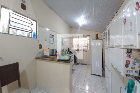 Casa à venda com 88m², 3 quartos e 1 vaga Casa à venda com 88m², 3 quartos e 1 vagaCozinha