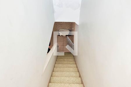 Casa à venda com 180m², 3 quartos e 2 vagas Casa à venda com 180m², 3 quartos e 2 vagasAcesso a Área de Serviço