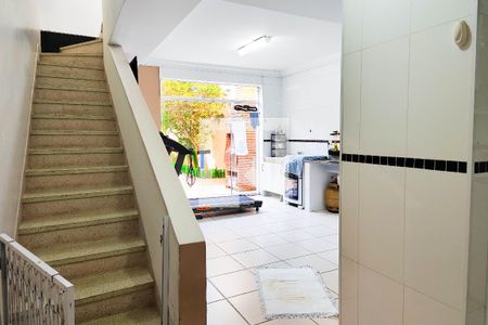 Casa à venda com 180m², 3 quartos e 2 vagas Casa à venda com 180m², 3 quartos e 2 vagasÁrea de Serviço