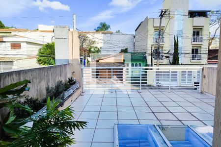 Casa à venda com 180m², 3 quartos e 2 vagas Casa à venda com 180m², 3 quartos e 2 vagasVaranda da Suite 1