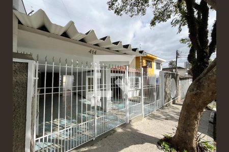 Casa à venda com 92m², 2 quartos e 2 vagasFachada