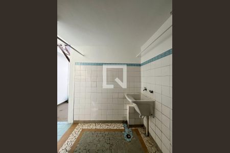 Casa à venda com 92m², 2 quartos e 2 vagasÁrea de Serviço