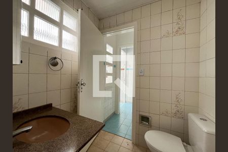 Casa à venda com 92m², 2 quartos e 2 vagasBanheiro