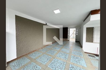 Casa à venda com 92m², 2 quartos e 2 vagasGaragem