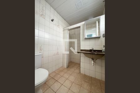 Casa à venda com 92m², 2 quartos e 2 vagasBanheiro