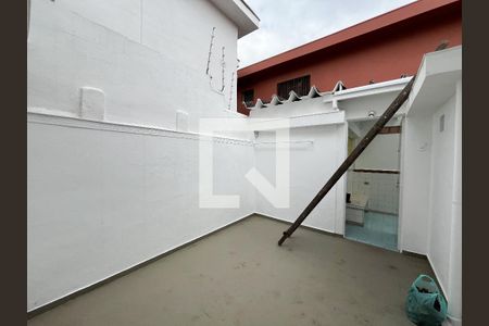 Casa à venda com 92m², 2 quartos e 2 vagasQuintal