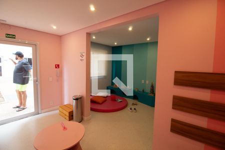 Apartamento à venda com 32m², 2 quartos e sem vaga Apartamento à venda com 32m², 2 quartos e sem vagaÁrea comum