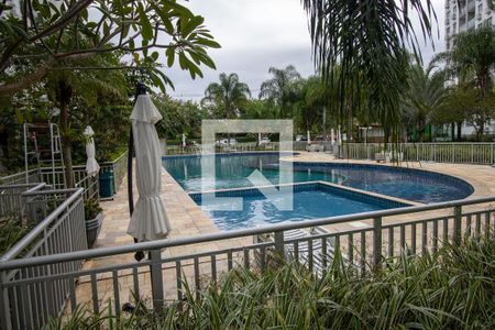 Apartamento à venda com 58m², 2 quartos e 1 vaga Apartamento à venda com 58m², 2 quartos e 1 vagaÁrea comum - Piscina