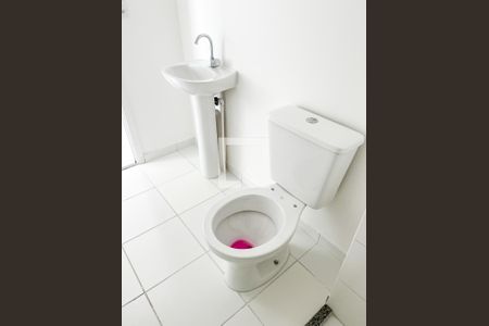 Apartamento para alugar com 34m², 2 quartos e sem vaga Apartamento para alugar com 34m², 2 quartos e sem vagaBanheiro