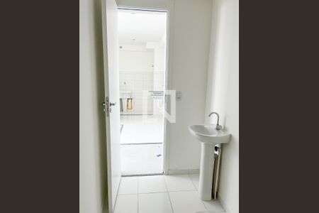 Apartamento para alugar com 34m², 2 quartos e sem vaga Apartamento para alugar com 34m², 2 quartos e sem vagaBanheiro