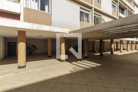 Apartamento à venda com 182m², 3 quartos e 1 vaga Apartamento à venda com 182m², 3 quartos e 1 vagaFachada