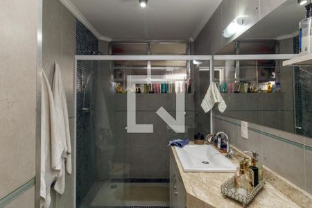 Apartamento à venda com 182m², 3 quartos e 1 vaga Apartamento à venda com 182m², 3 quartos e 1 vagaBanheiro 2