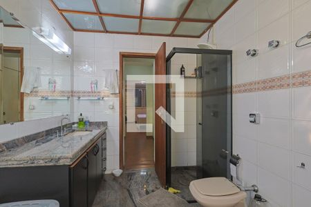Apartamento à venda com 186m², 4 quartos e 3 vagas Apartamento à venda com 186m², 4 quartos e 3 vagasBanheiro da Suíte