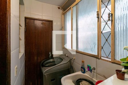 Apartamento à venda com 114m², 3 quartos e 1 vagaÁrea de Serviço