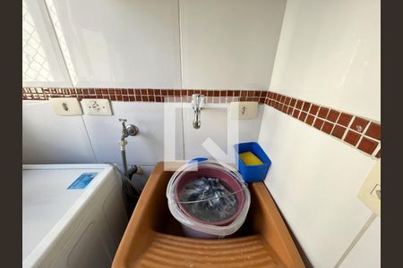 Apartamento à venda com 60m², 3 quartos e 1 vaga Apartamento à venda com 60m², 3 quartos e 1 vagaÁrea de Serviço