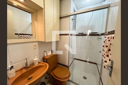 Apartamento à venda com 60m², 3 quartos e 1 vaga Apartamento à venda com 60m², 3 quartos e 1 vagaBanheiro Corredor