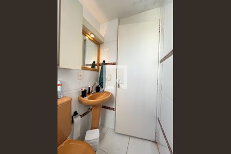 Apartamento à venda com 60m², 3 quartos e 1 vaga Apartamento à venda com 60m², 3 quartos e 1 vagaBanheiro da Suíte