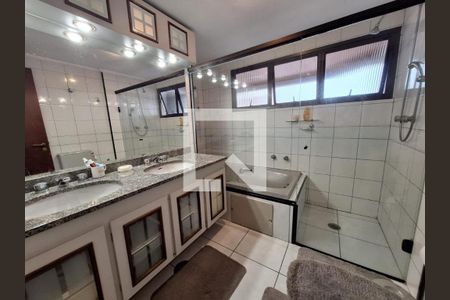 Apartamento à venda com 330m², 4 quartos e 3 vagas Apartamento à venda com 330m², 4 quartos e 3 vagasFoto 43