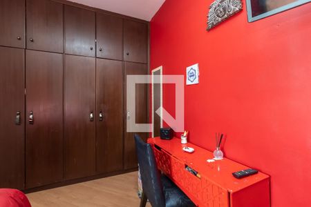 Casa à venda com 200m², 3 quartos e 2 vagasQuarto 3