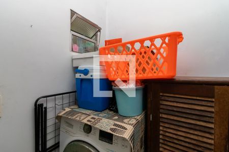 Casa à venda com 200m², 3 quartos e 2 vagasQuarto de Serviço