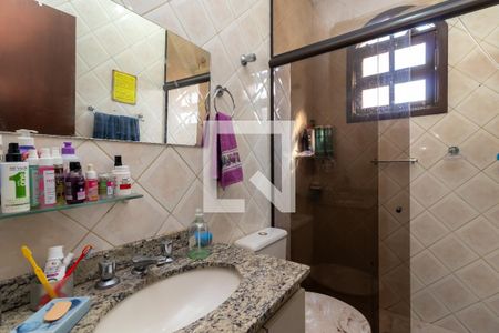 Casa à venda com 200m², 3 quartos e 2 vagasBanheiro 2