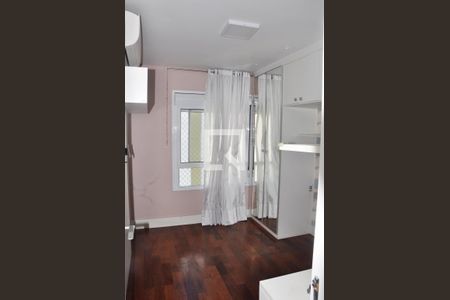 Apartamento à venda com 143m², 3 quartos e 2 vagasQuarto 02 com Suíte