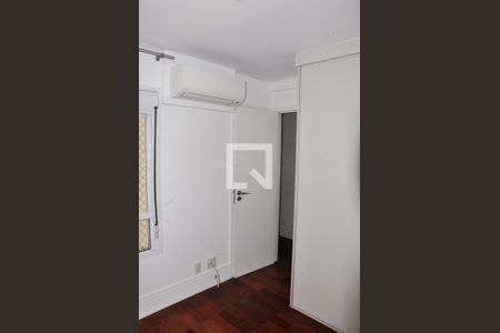Apartamento à venda com 143m², 3 quartos e 2 vagasQuarto 03