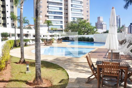 Apartamento à venda com 143m², 3 quartos e 2 vagasÁrea comum - Piscina