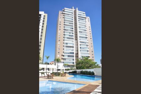 Apartamento à venda com 143m², 3 quartos e 2 vagasÁrea comum - Piscina