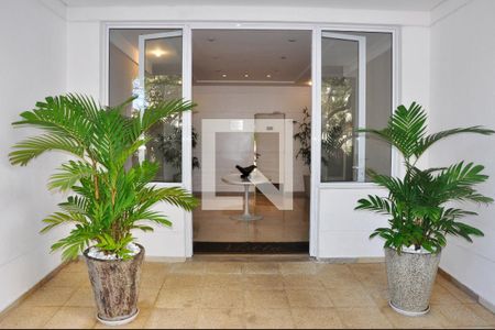 Apartamento à venda com 143m², 3 quartos e 2 vagasHall de entrada