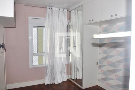 Apartamento à venda com 143m², 3 quartos e 2 vagasQuarto 02 com Suíte