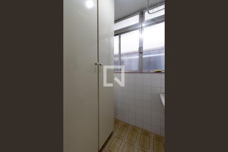 Apartamento à venda com 72m², 2 quartos e 1 vagaÁrea de Serviço