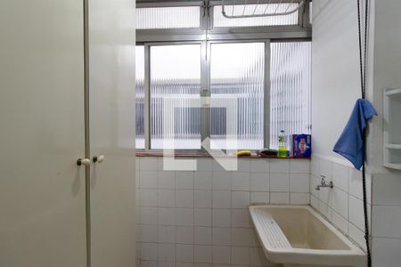 Apartamento à venda com 72m², 2 quartos e 1 vagaÁrea de Serviço
