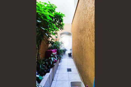 Casa à venda com 200m², 3 quartos e 4 vagas Casa à venda com 200m², 3 quartos e 4 vagasQuintal