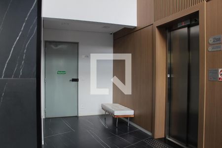 Apartamento à venda com 92m², 2 quartos e 1 vagaÁrea comum