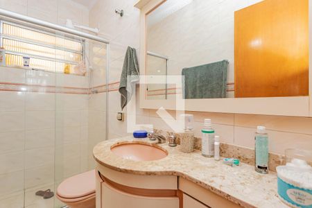 Casa à venda com 128m², 3 quartos e 2 vagasBanheiro da Suíte